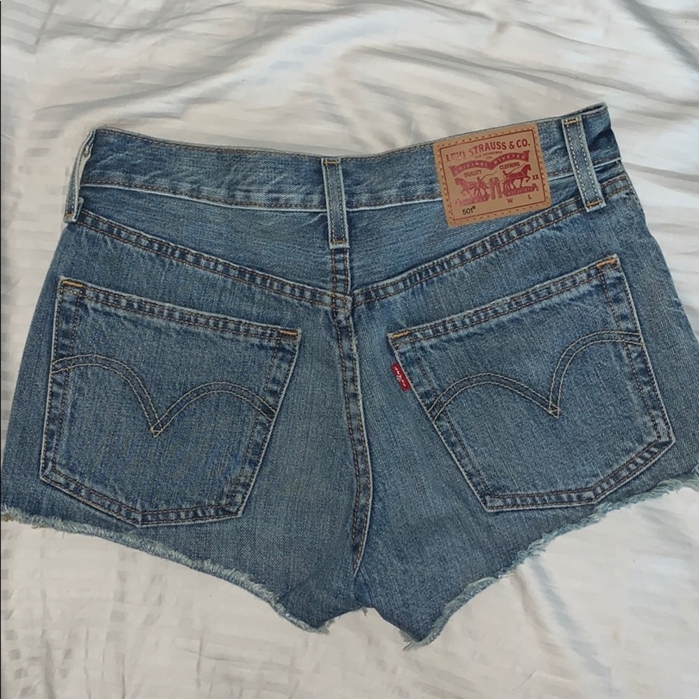Levi’s 501 Cutoff Shorts